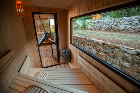 Домик у бассейна Pool House