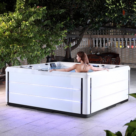 Гидромассажная ванна Donna